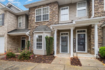 660 Friendway Road , Greensboro,  27410