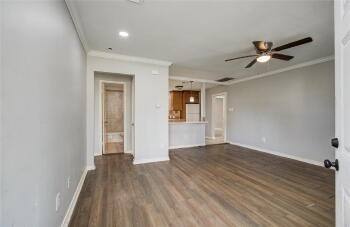 6830 New York Street , Houston,  77021