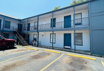 600 East Craven Avenue Unit #208, Waco,  76705