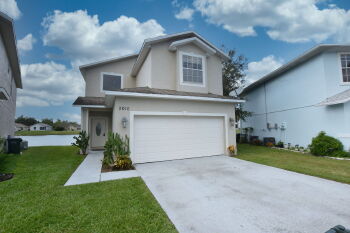 2010 Hatteras Pt. , Lakeland,  33813