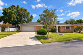 204 Chaucer Lane , Winter Haven,  33884