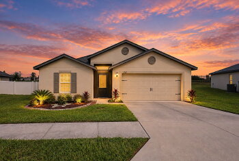 1563 Swan Lake Circle , Dundee,  33838