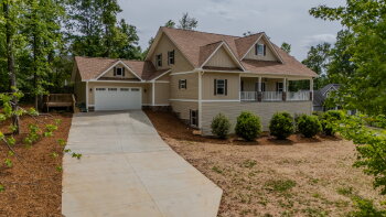 15004 Beacon Ridge Drive , Seneca,  29678