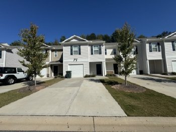 203 Oakmont Valley Trail , Seneca,  29678