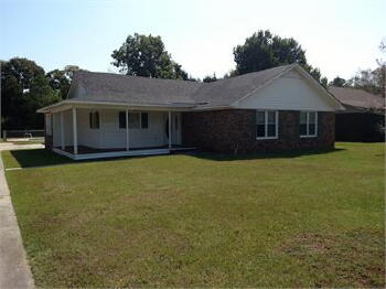 235 Freedom Blvd , Sumter,  29154