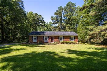 3000 Byrd Road , Dalzell,  29040