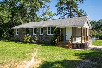 5075 Seymour Road , Dalzell,  29040