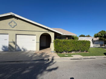 26827 Circle of the Oaks , Newhall,  91321