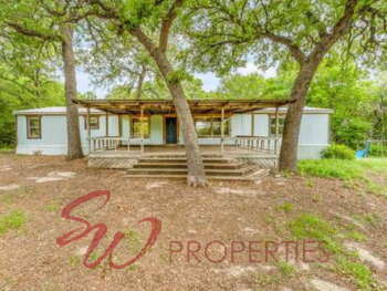 1818 CR 211 , Hico,  76457