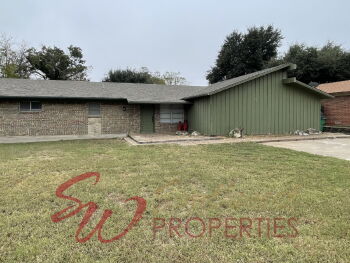 1930 Crestridge Drive , Stephenville,  76401