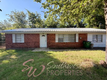 600 West Minnie Street , Stephenville,  76401