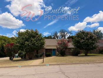 101 Double Horn Street , Stephenville,  76401