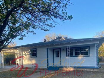 705 Belknap , Stephenville,  76401