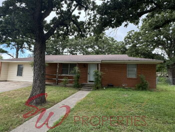 889 Charlotte , Stephenville,  76401