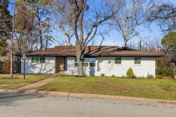 1509 University Drive , Arlington,  76013