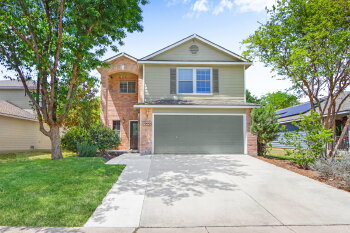 7831 Saddle Run , Selma,  78154