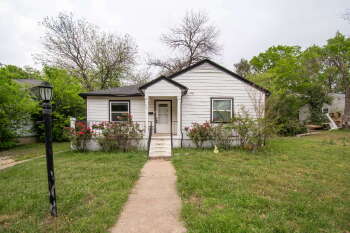 214 East Munroe Avenue , Temple,  76501