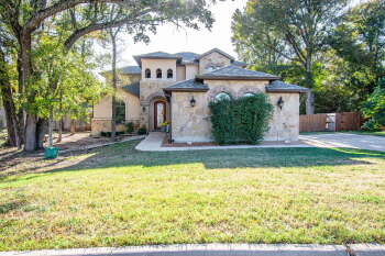 1020 Woodland Bend Cir , Salado,  76571