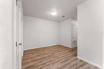 1110 Zora Dr Unit B, Temple,  76504