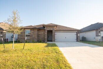 1307 Iron Horse Dr , Killeen,  76549