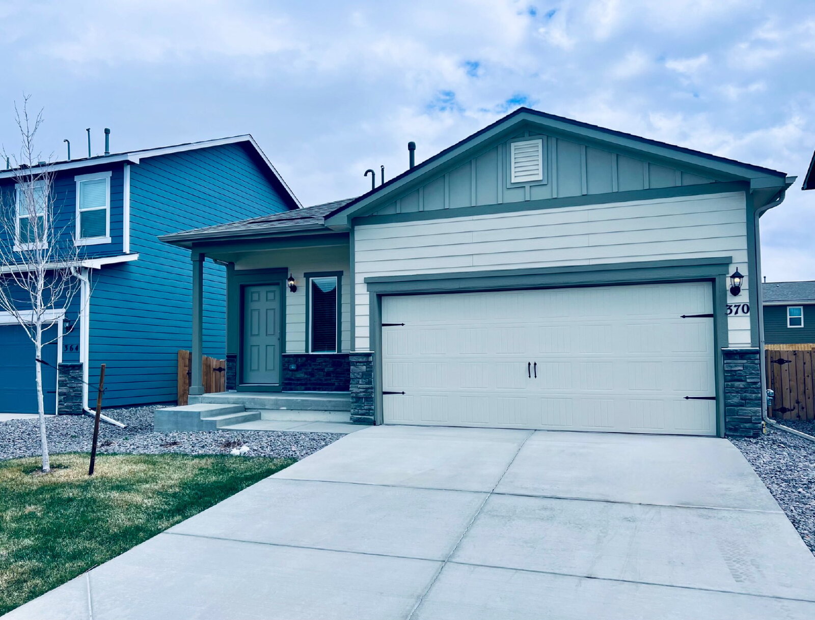 370 Maple Street , Bennett,  80102