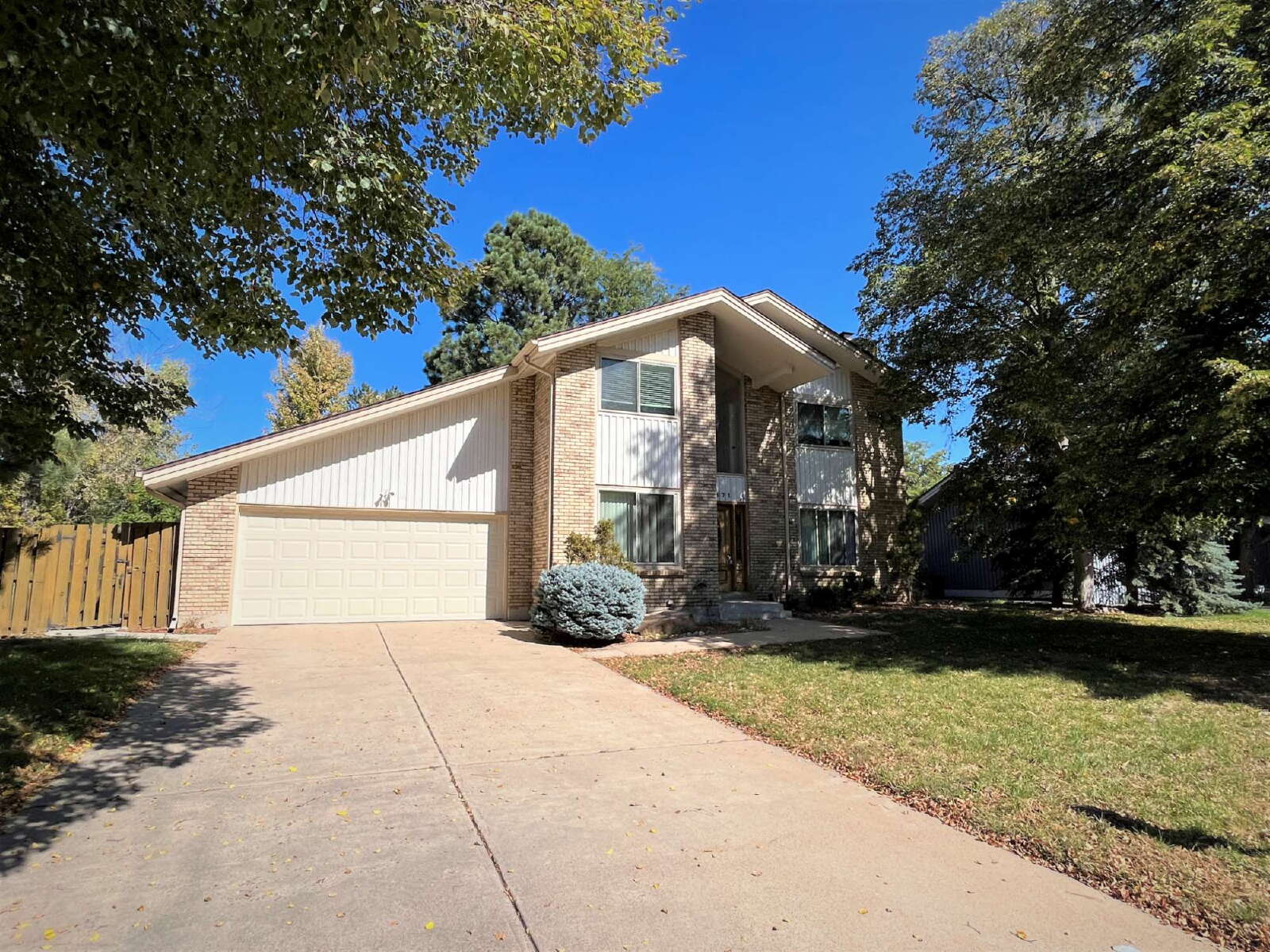 11671 E. Yale Way , Aurora,  80014