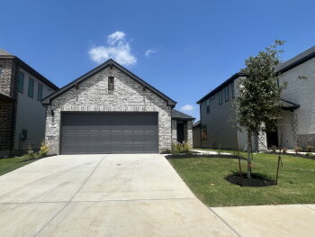 176 Hornet Street , Elgin,  78621