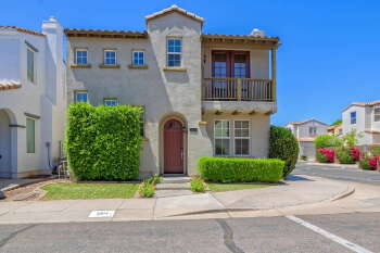 2914 N. 48th Place , Phoenix,  85018