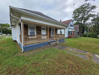 906 Blackman St , Clinton,  47842