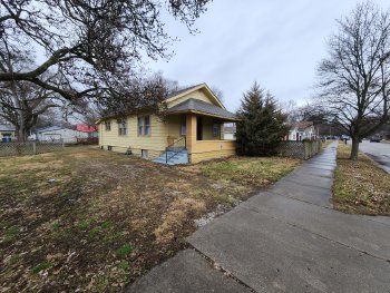 1700 Blaine Avenue , Terre Haute,  47804