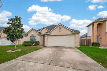 9022 Clearwood Landing Blvd , Houston,  77075