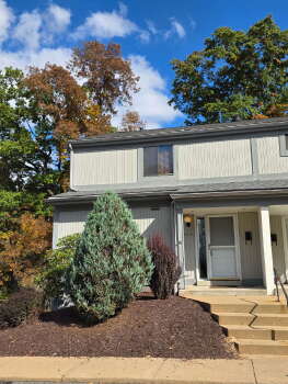 1549 Pinehurst Dr , Pittsburgh,  15241