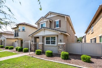 1055 S Reber Ave , Gilbert,  85296
