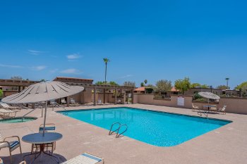 93 N Cooper Rd Unit 20 Bldg C, Chandler,  85225