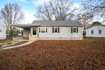 2407 Bluefield Street , Hopewell,  23860