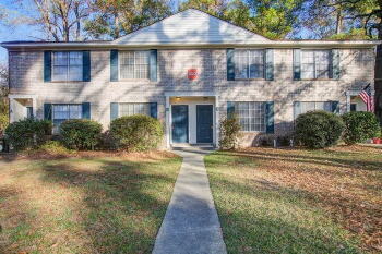 300 Crestview Drive Unit D, Summerville,  29485