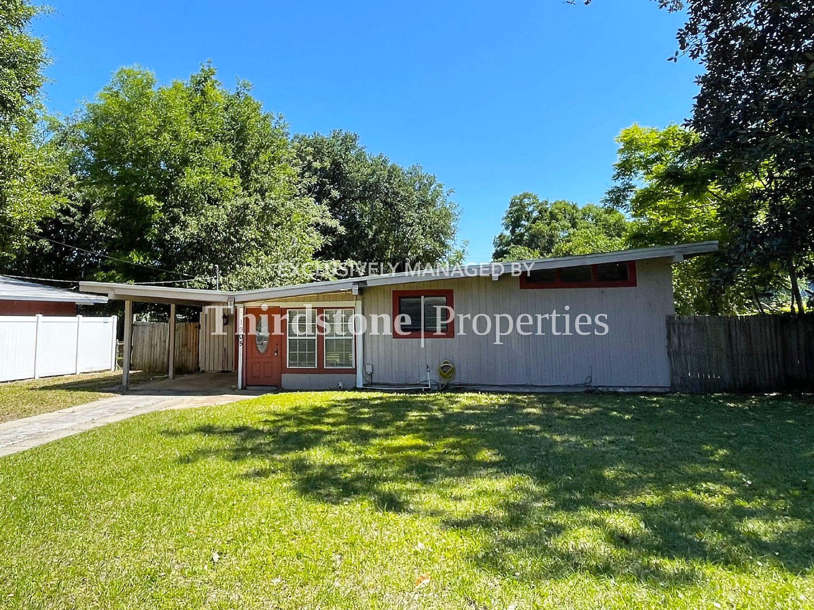 1905 Banbury Rd , Jacksonville,  32211