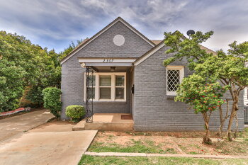DB 2307 14th Street A , Lubbock,  79401