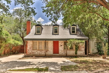 2513 21st Street - Front , Lubbock,  79410