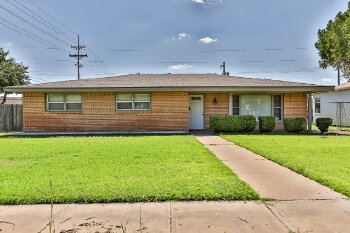 2601 33rd Street - Front , Lubbock,  79411