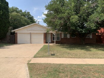 LZ 1926 68th Street , Lubbock,  79412