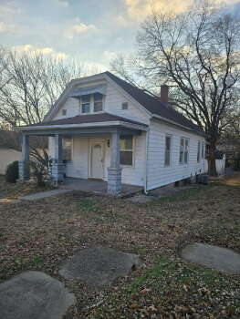 819 North 9th Street , Leavenworth,  66048