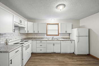 1908 5th Avenue , Leavenworth,  66048