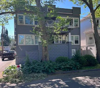 717 17th St Unit B , Sacramento,  95811