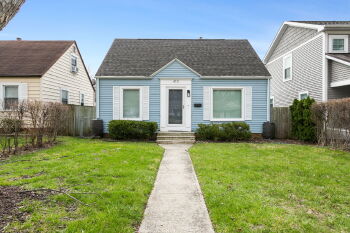 410 West Angela Boulevard , South Bend,  46617