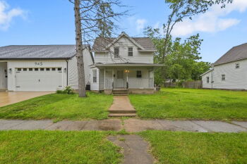935 S 26th St , South Bend,  46615