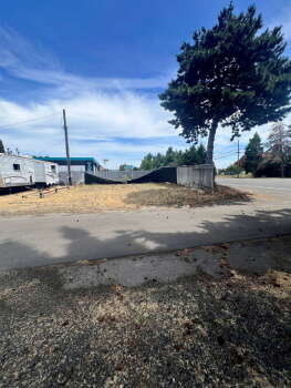 2435 A Street Sp 12 , Springfield,  97477