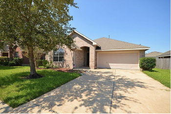 2608 Courtyard Ln , Pearland,  77584