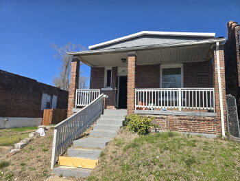 4497 Lee Ave , Saint Louis,  63115