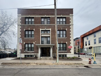 900 Centennial Place - 8 , Minneapolis,  55404
